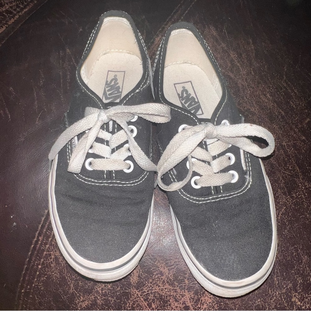 Black laced vans